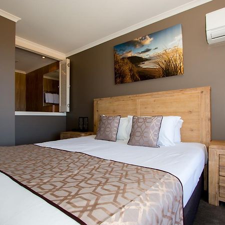 Beach Haven Executive Apartments Korora Exterior foto
